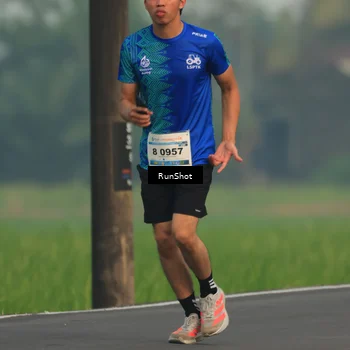 Runner Photo 5932142