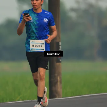 Runner Photo 5932174