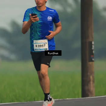 Runner Photo 5932188