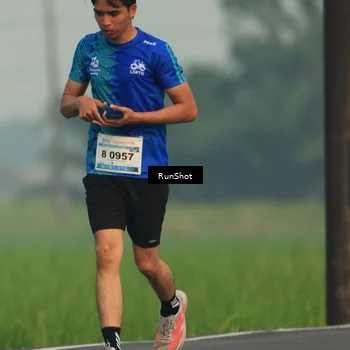 Runner Photo 5932203
