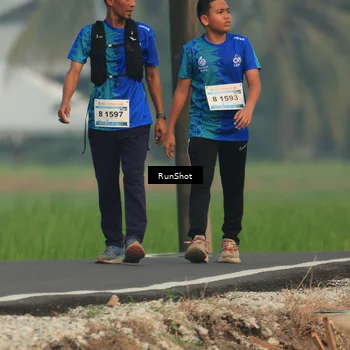 Runner Photo 5932213