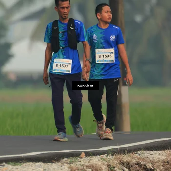Runner Photo 5932234
