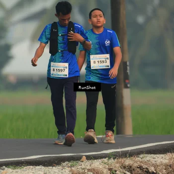 Runner Photo 5932245