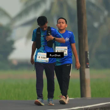 Runner Photo 5932250