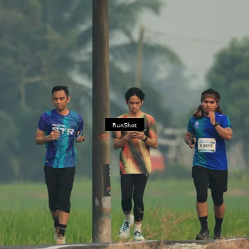 Runner Photo 5932273