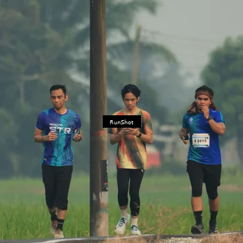 Runner Photo 5932274