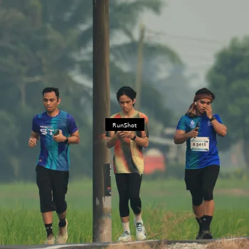 Runner Photo 5932301
