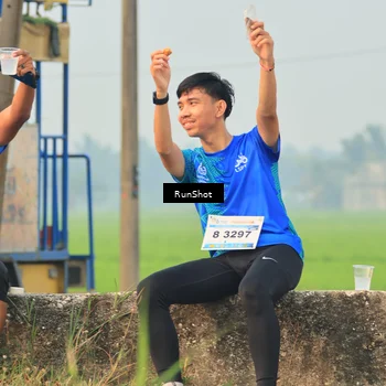 Runner Photo 5932345