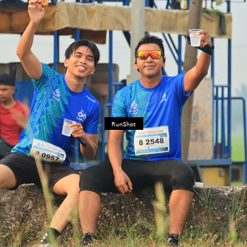 Runner Photo 5932355