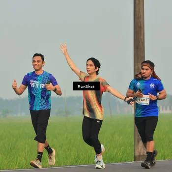 Runner Photo 5932429