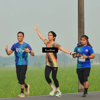 Runner Photo 5932430