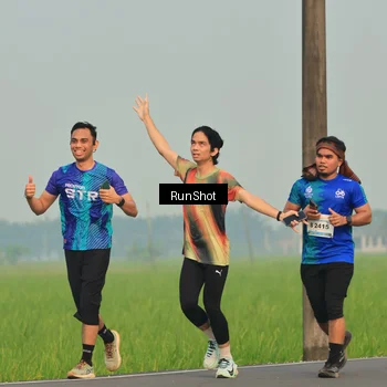 Runner Photo 5932432
