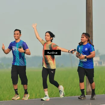 Runner Photo 5932437
