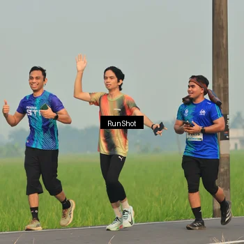 Runner Photo 5932441