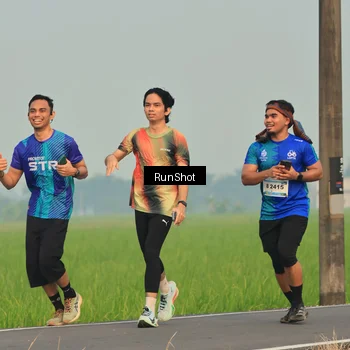 Runner Photo 5932446