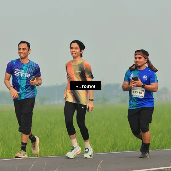 Runner Photo 5932453