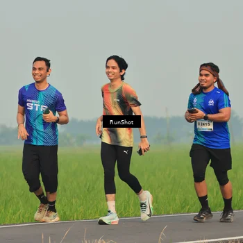 Runner Photo 5932457