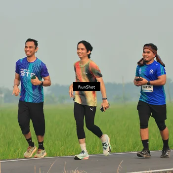 Runner Photo 5932458
