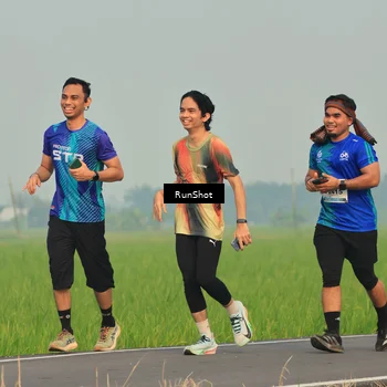 Runner Photo 5932460