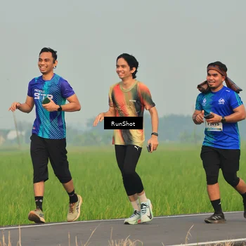 Runner Photo 5932462
