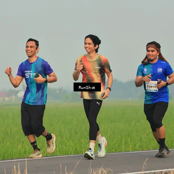 Runner Photo 5932467