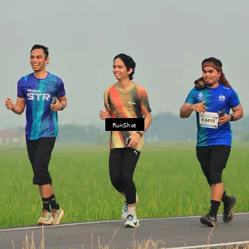 Runner Photo 5932471