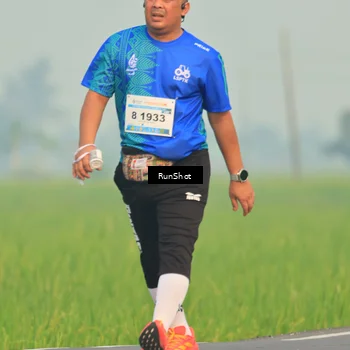 Runner Photo 5932474