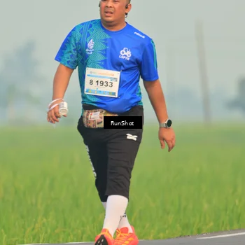 Runner Photo 5932475