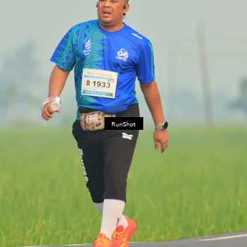 Runner Photo 5932487