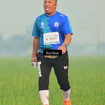 Runner Photo 5932493