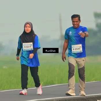 Runner Photo 5932557