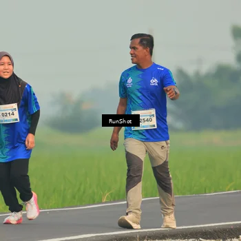 Runner Photo 5932563