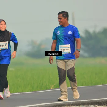Runner Photo 5932569