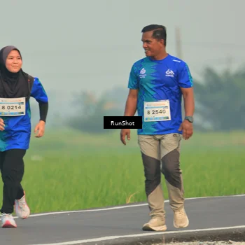 Runner Photo 5932570