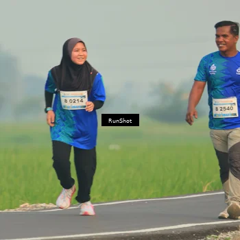 Runner Photo 5932575