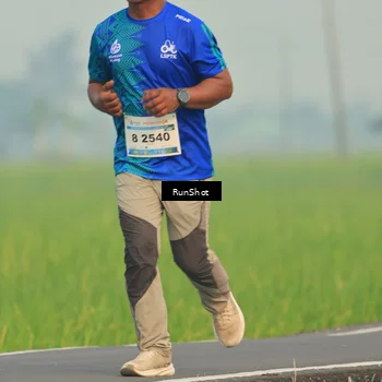 Runner Photo 5932634
