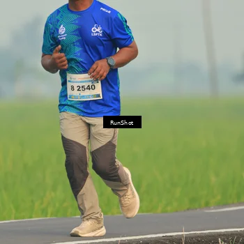 Runner Photo 5932640