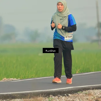 Runner Photo 5932675