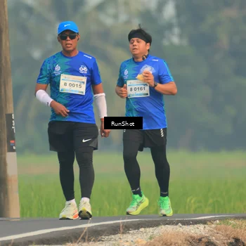 Runner Photo 5932745