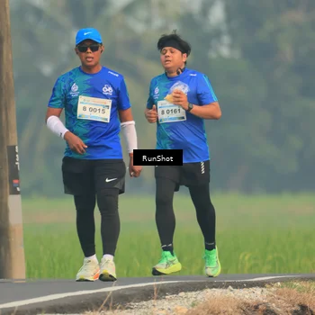 Runner Photo 5932747