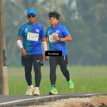 Runner Photo 5932749