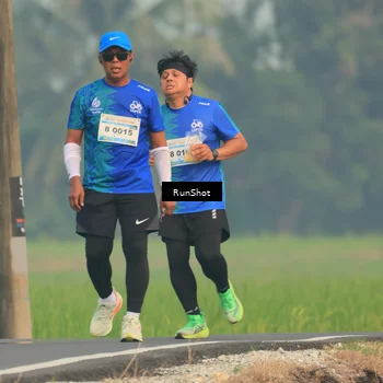 Runner Photo 5932753