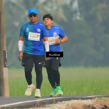 Runner Photo 5932756