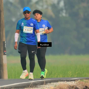 Runner Photo 5932757
