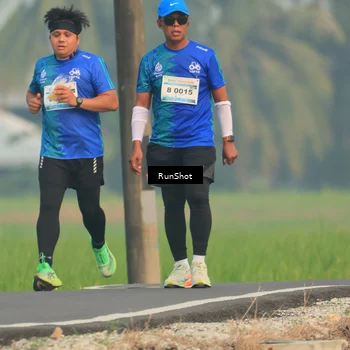 Runner Photo 5932762