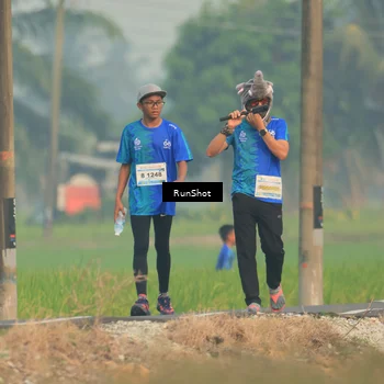 Runner Photo 5932790