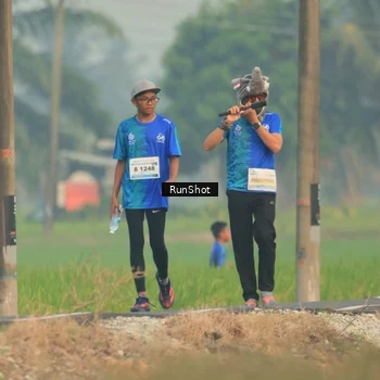 Runner Photo 5932795