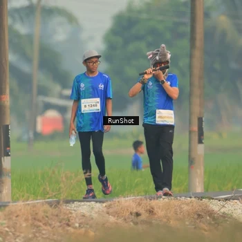 Runner Photo 5932798