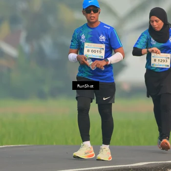 Runner Photo 5932856