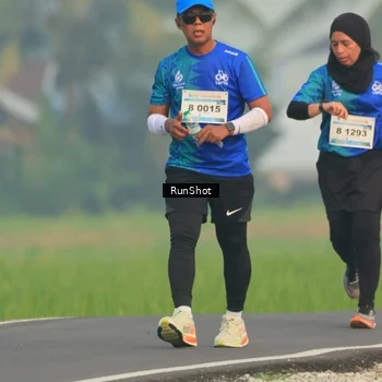 Runner Photo 5932860
